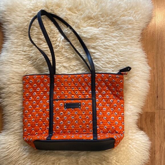 Vera Bradley Handbags - Vera Bradley Trimmed Vera Rio Rosie Orange/Blue Quilted Tote Bag EUC